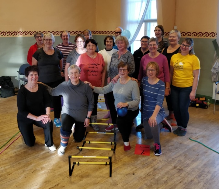 Yhteiskuva vertaisveturit 2020 Yhteiskuva vertaisveturit 2020